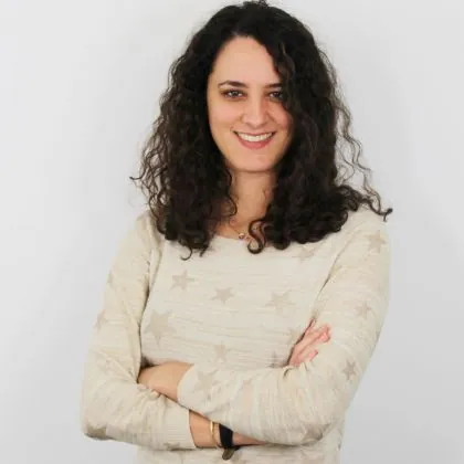 Sarah Maachi